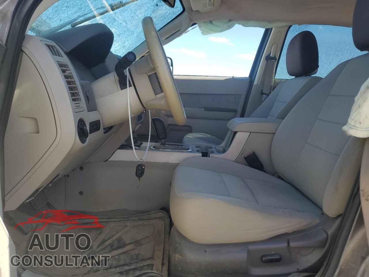 FORD ESCAPE 2010 - 1FMCU0D72AKD02500