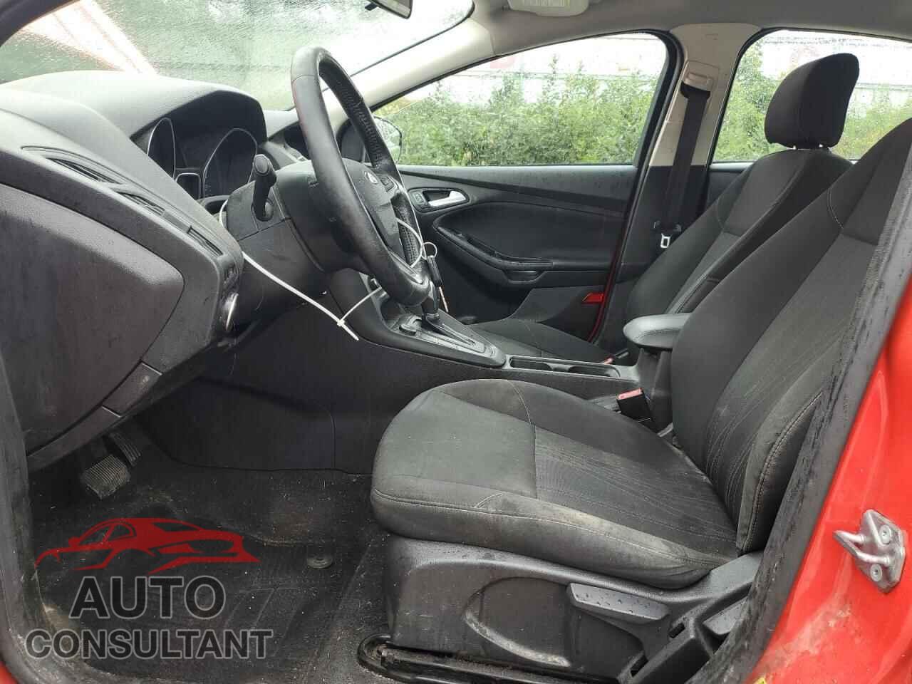 FORD FOCUS 2017 - 1FADP3F27HL263044