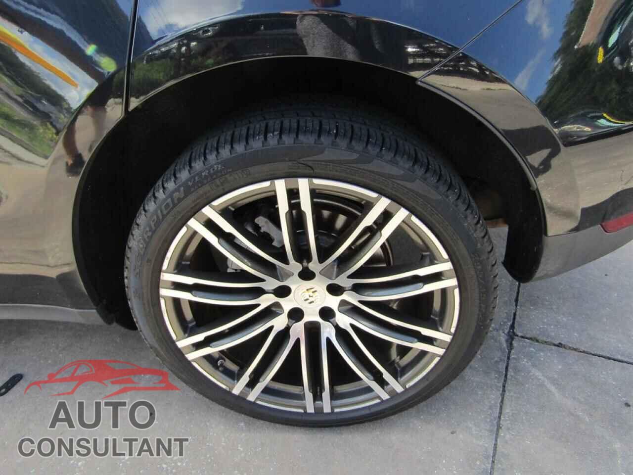 PORSCHE MACAN 2016 - WP1AB2A50GLB528XX