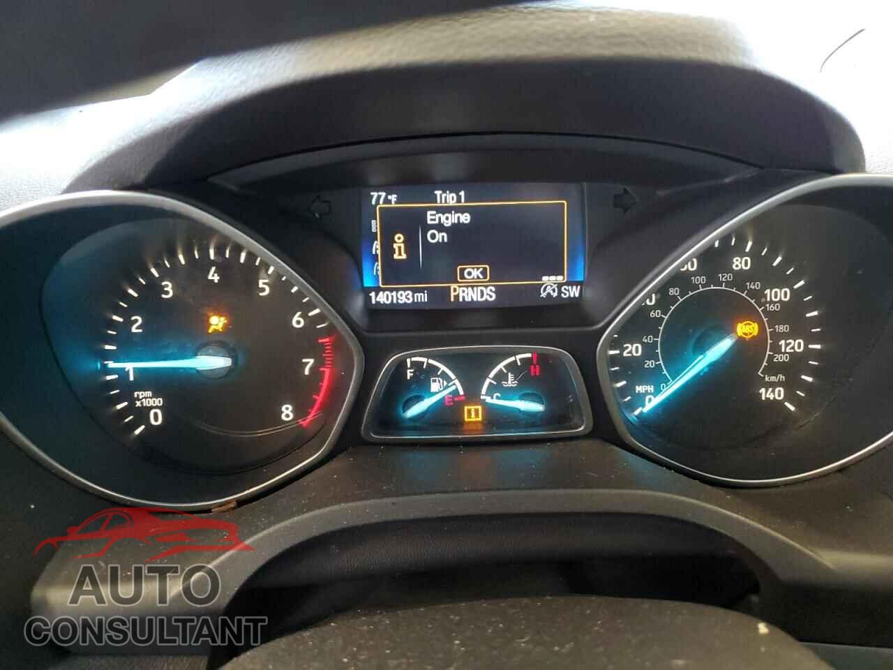 FORD ESCAPE 2017 - 1FMCU9GD5HUC70968