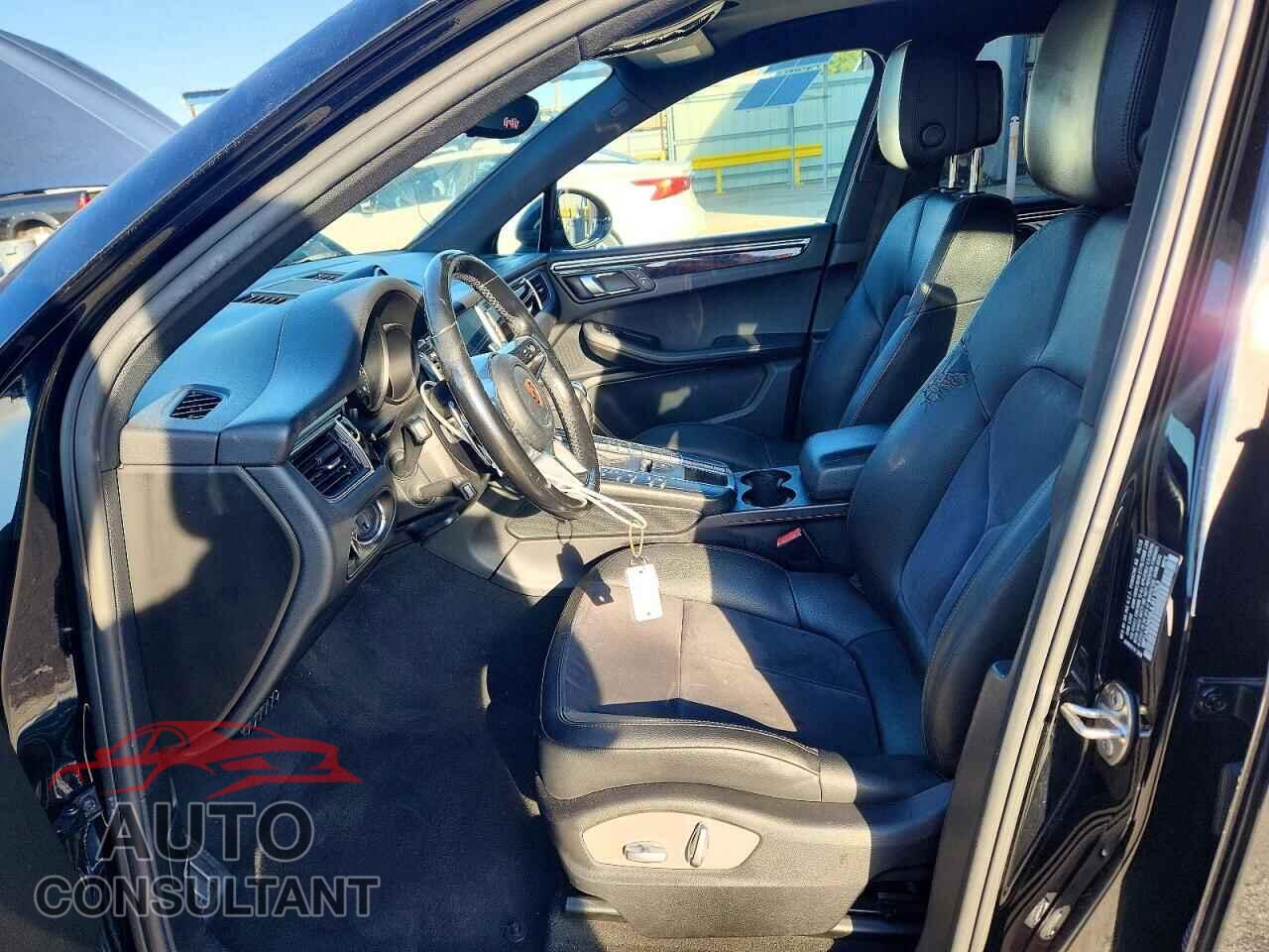 PORSCHE MACAN 2018 - WP1AA2A56JLB13263