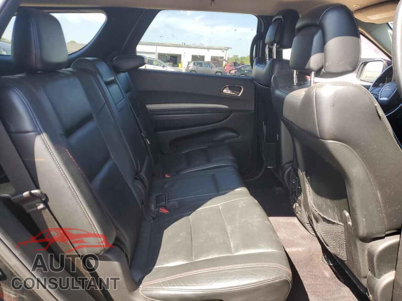 DODGE DURANGO 2018 - 1C4RDJDG5JC452017
