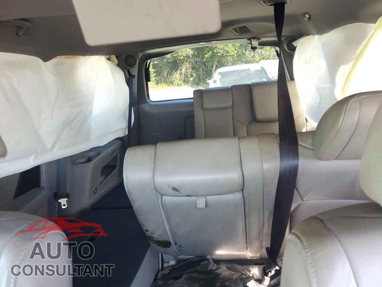 HONDA PILOT 2014 - 5FNYF3H92EB020068