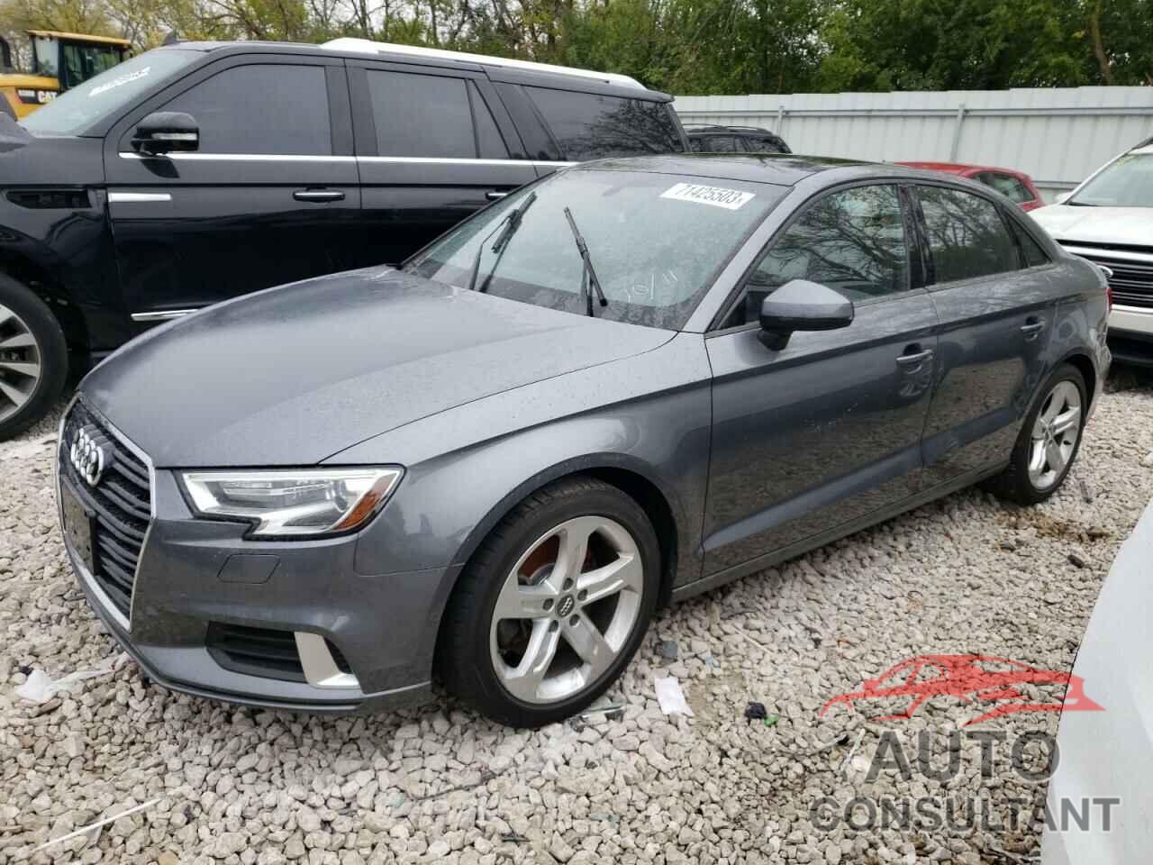 AUDI A3 2017 - WAUB8GFF0H1055573