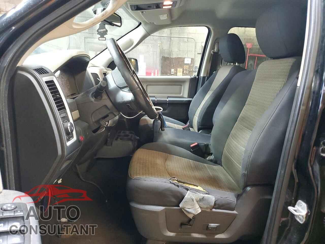 DODGE RAM 1500 2012 - 1C6RD7GT3CS321924