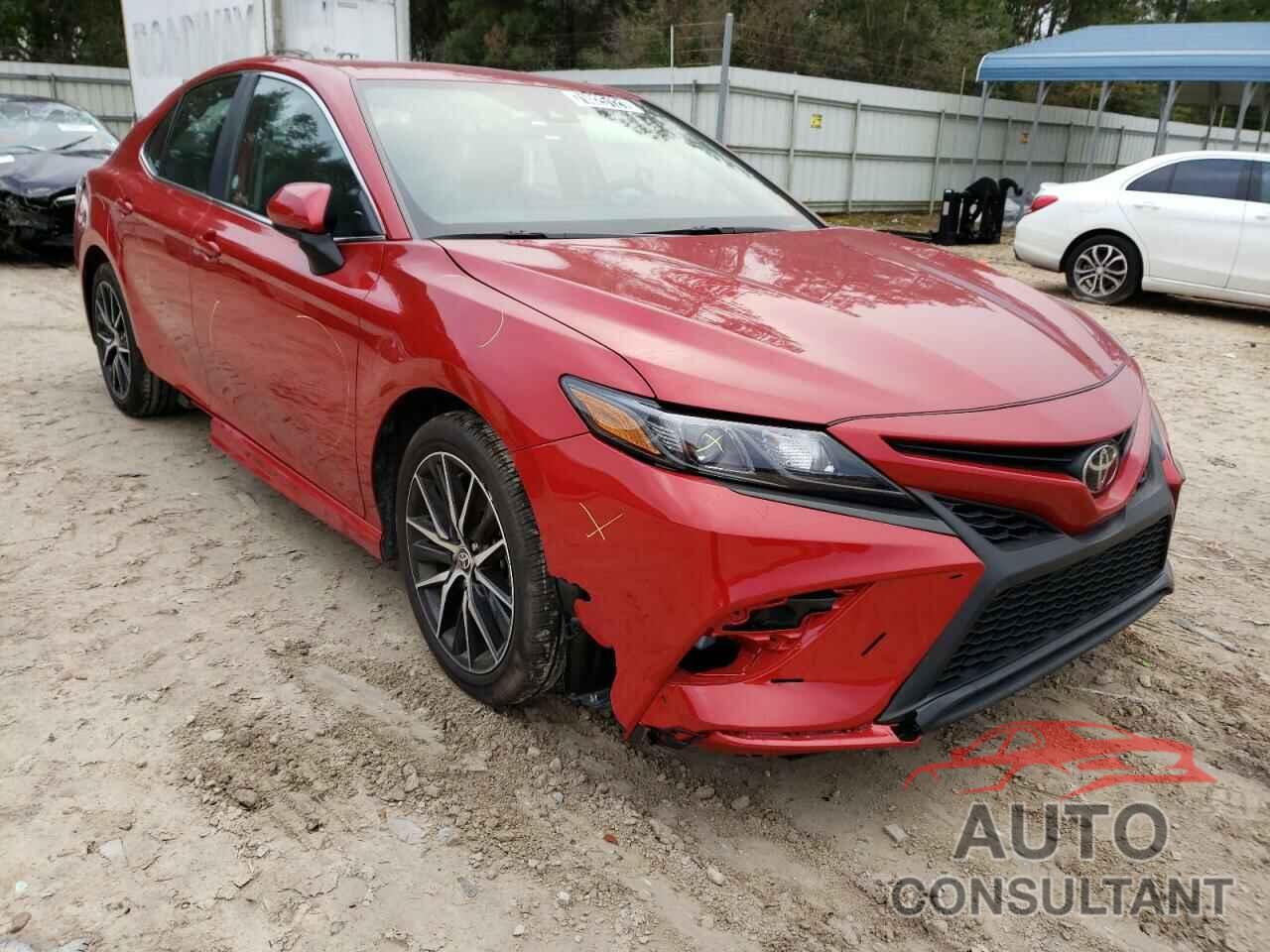 TOYOTA CAMRY 2021 - 4T1G11AK8MU438115