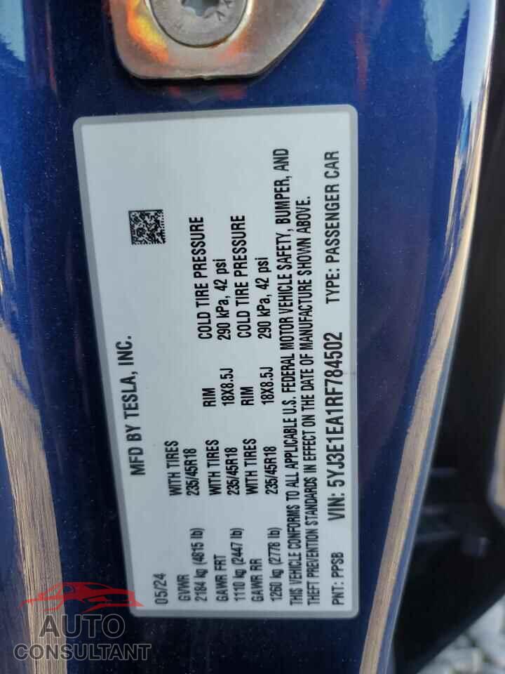 TESLA MODEL 3 2024 - 5YJ3E1EA1RF784502