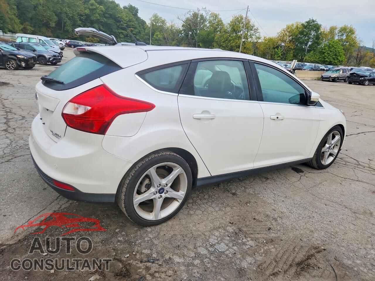 FORD FOCUS 2012 - 1FAHP3N29CL462589