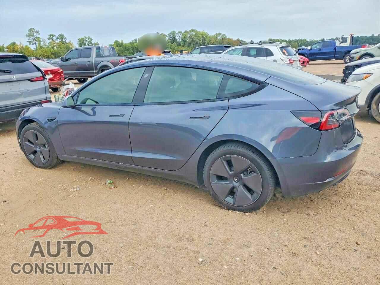 TESLA MODEL 3 2023 - 5YJ3E1EAXPF657972