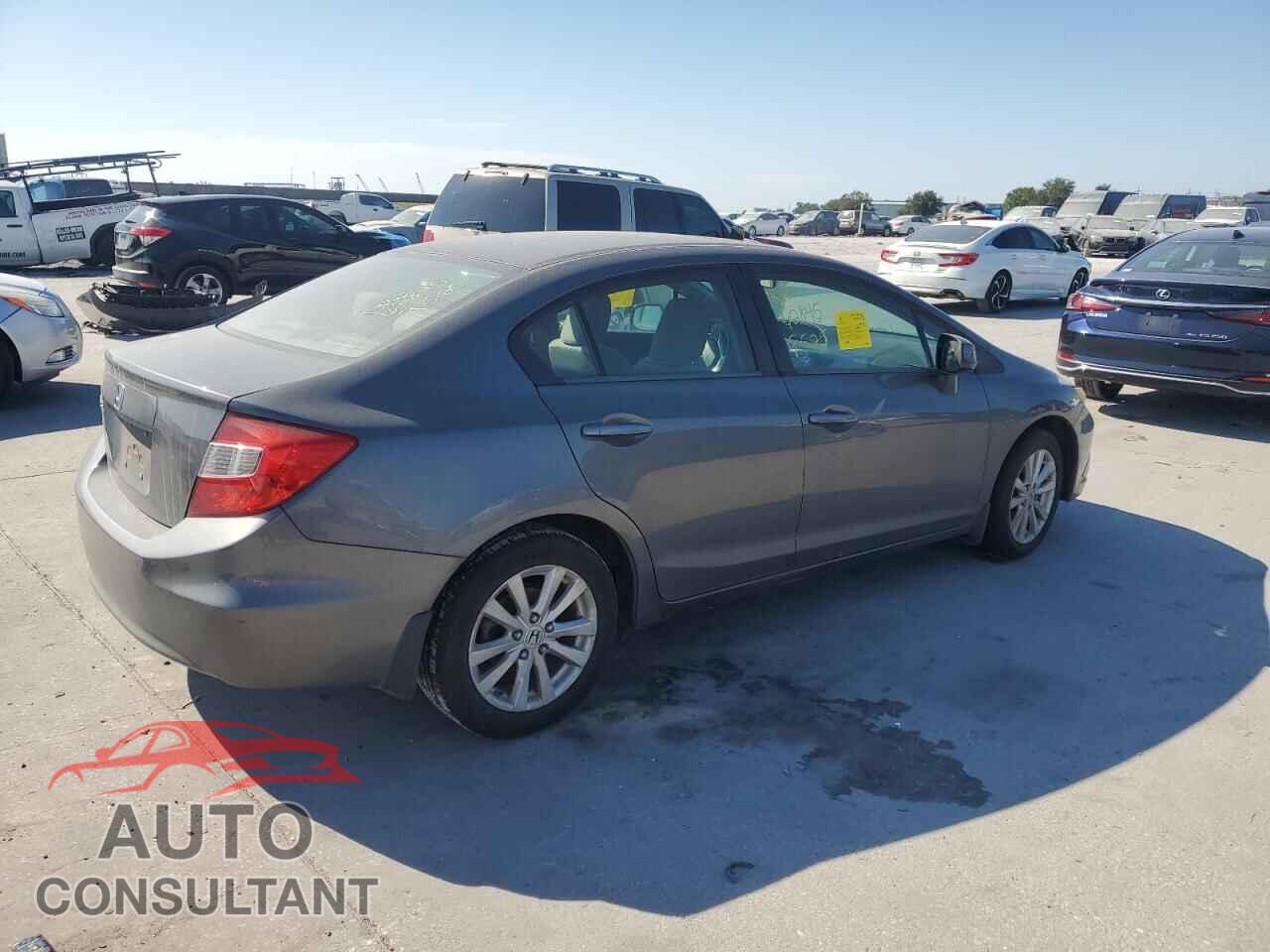 HONDA CIVIC 2012 - 2HGFB2F83CH318533