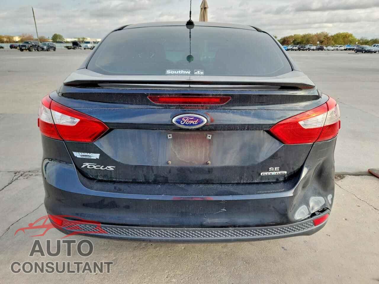 FORD FOCUS 2014 - 1FADP3F2XEL149213