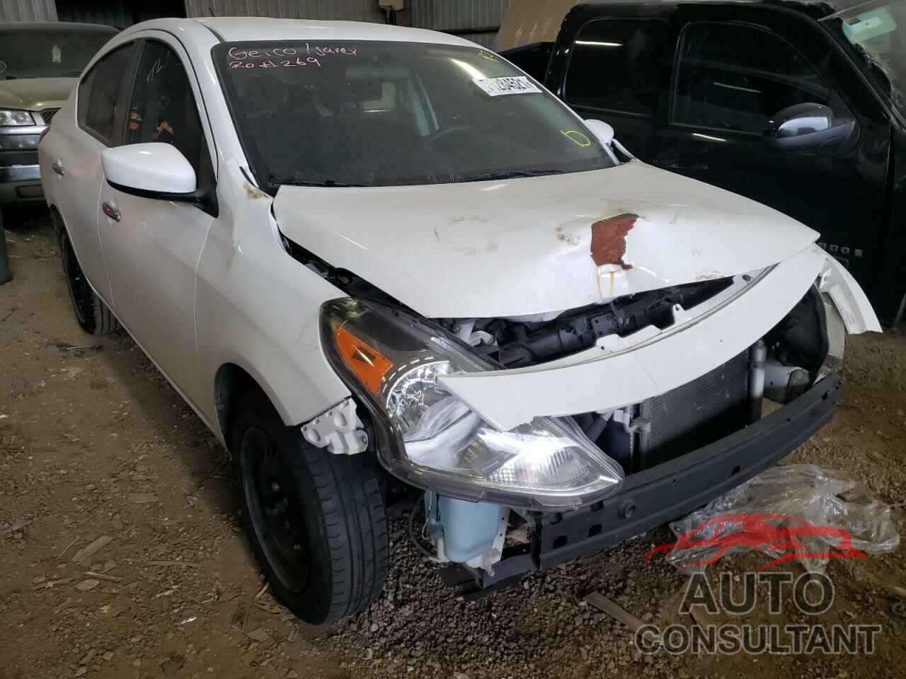 NISSAN VERSA 2019 - 3N1CN7AP4KL826295