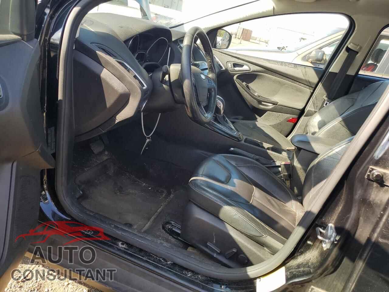 FORD FOCUS 2016 - 1FADP3N28GL210269