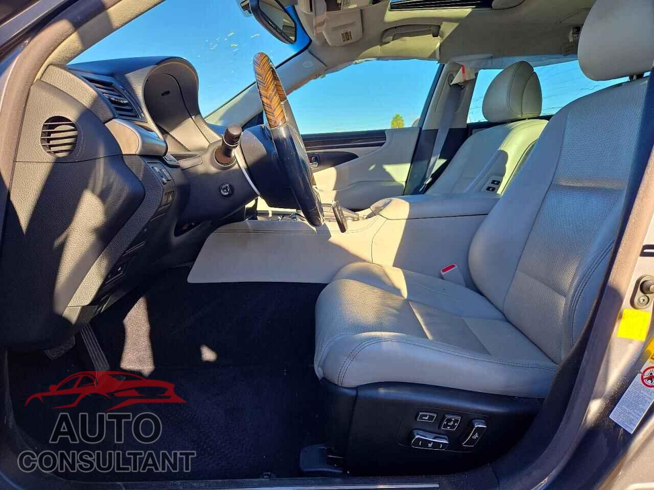 LEXUS LS460 2015 - JTHGL5EF3F5055780