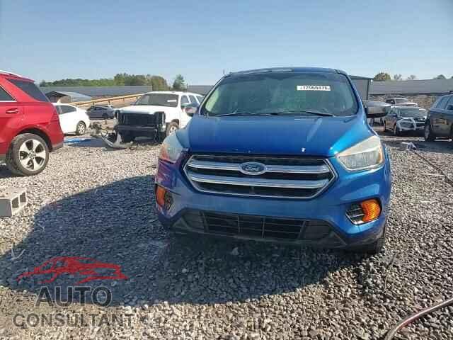 FORD ESCAPE 2017 - 1FMCU0F71HUB73077