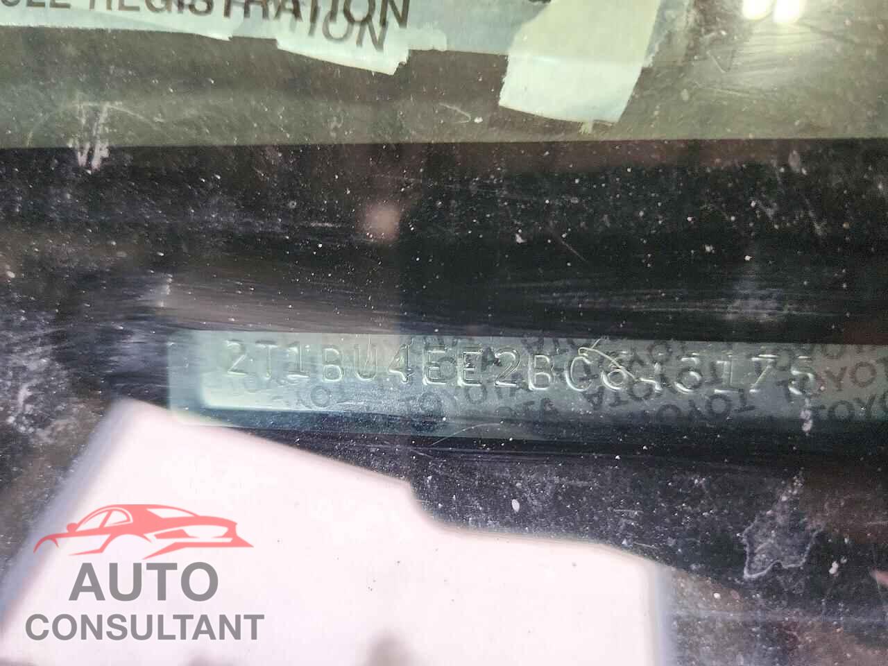 TOYOTA COROLLA 2011 - 2T1BU4EE2BC643175
