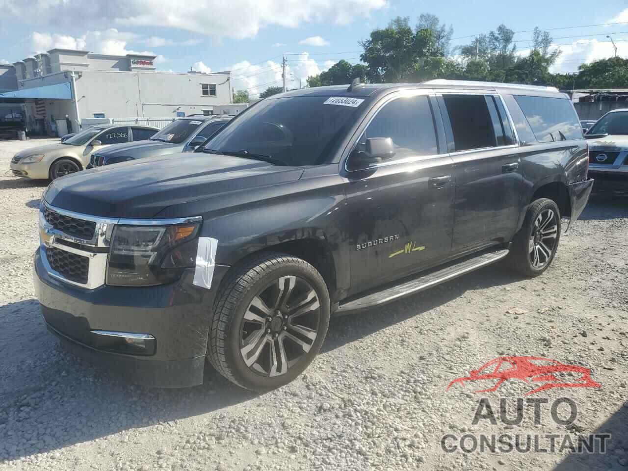 CHEVROLET SUBURBAN 2018 - 1GNSCHKC4JR307908