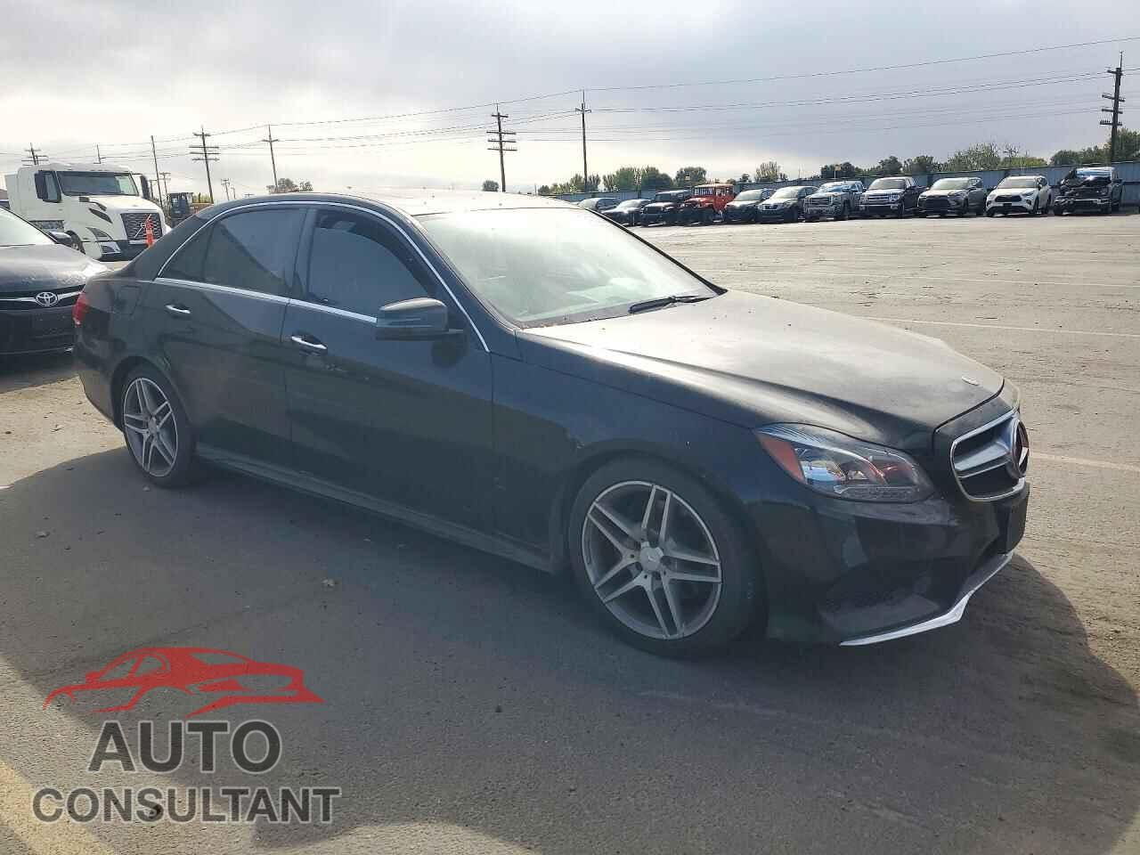 MERCEDES-BENZ E-CLASS 2014 - WDDHF5KB4EA970096