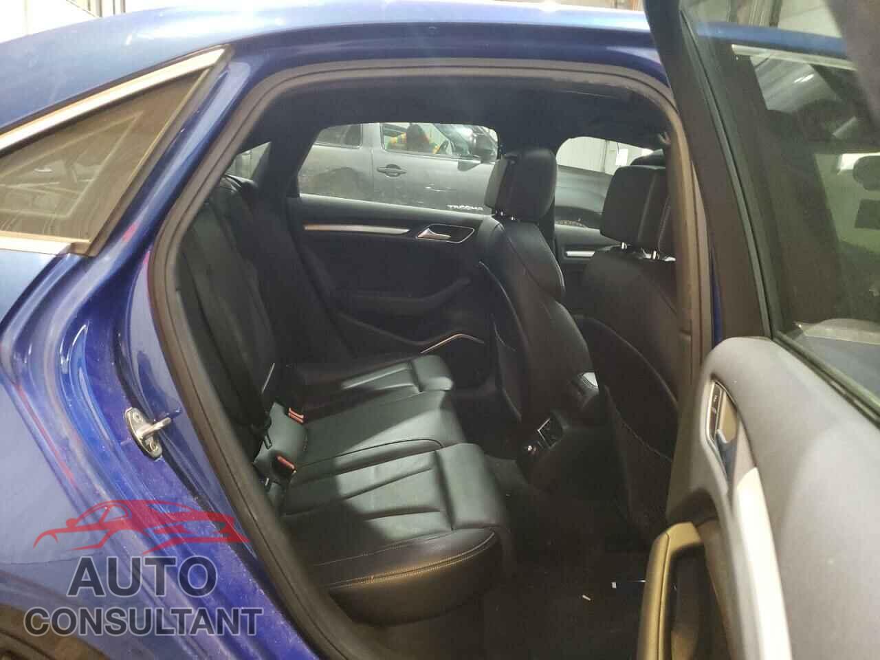 AUDI S3 2015 - WAUBFGFF5F1058357