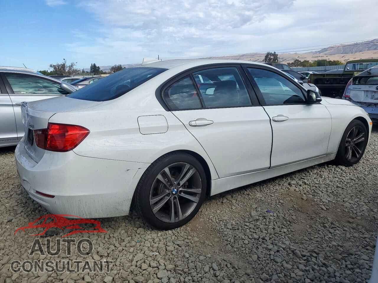 BMW 3 SERIES 2012 - WBA3A5C5XCF452843