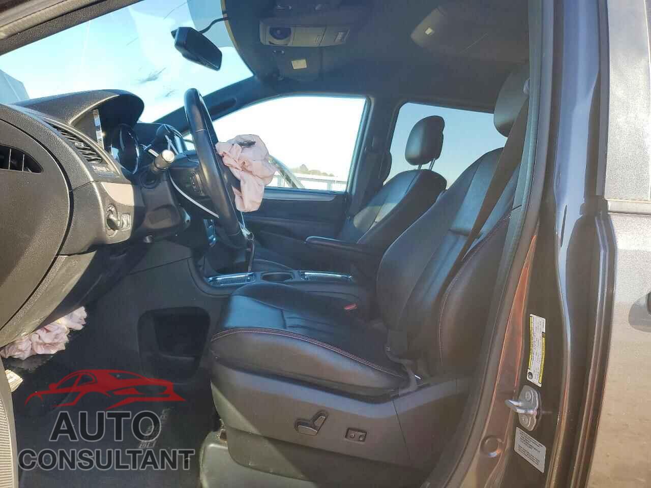 DODGE CARAVAN 2017 - 2C4RDGEG2HR842012