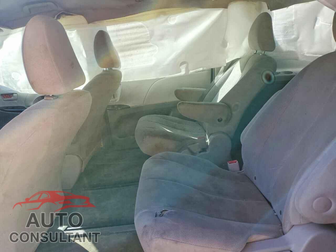TOYOTA SIENNA 2012 - 5TDKA3DC0CS011237