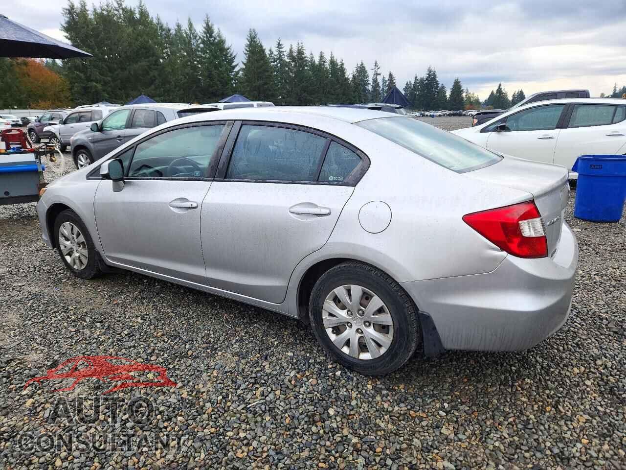 HONDA CIVIC 2012 - 2HGFB2F55CH573500