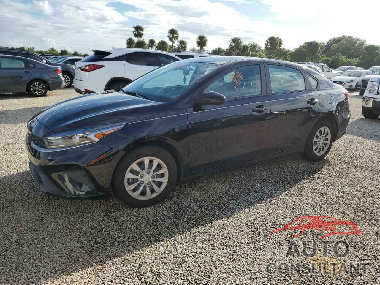 KIA FORTE 2023 - 3KPF24AD2PE684547