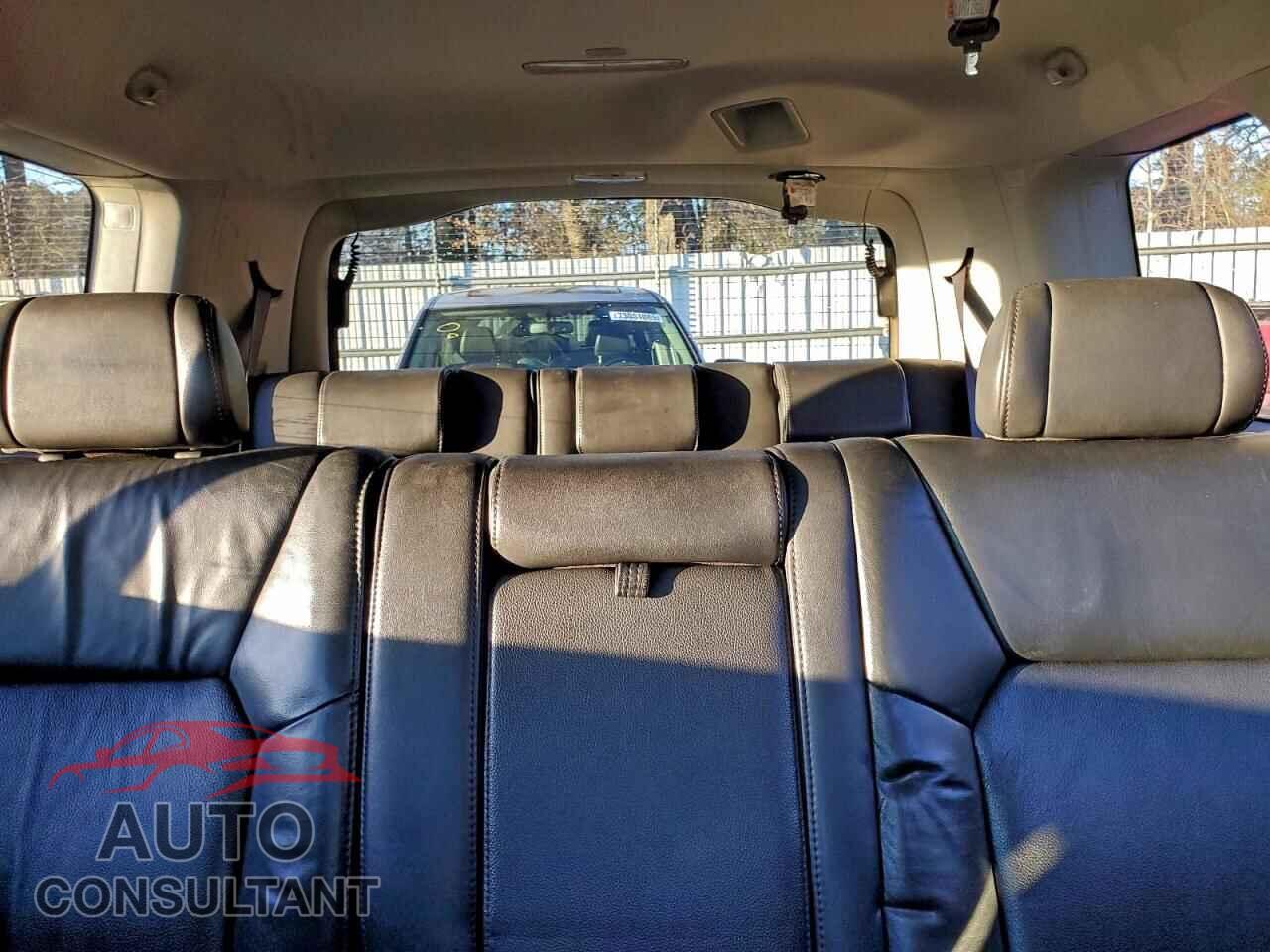 HONDA PILOT 2011 - 5FNYF4H58BB072691