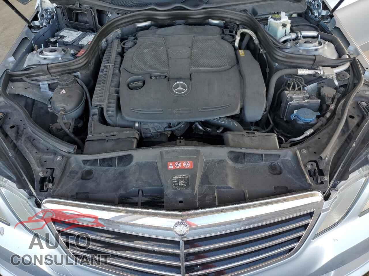 MERCEDES-BENZ E-CLASS 2013 - WDDHF5KBXDA754686