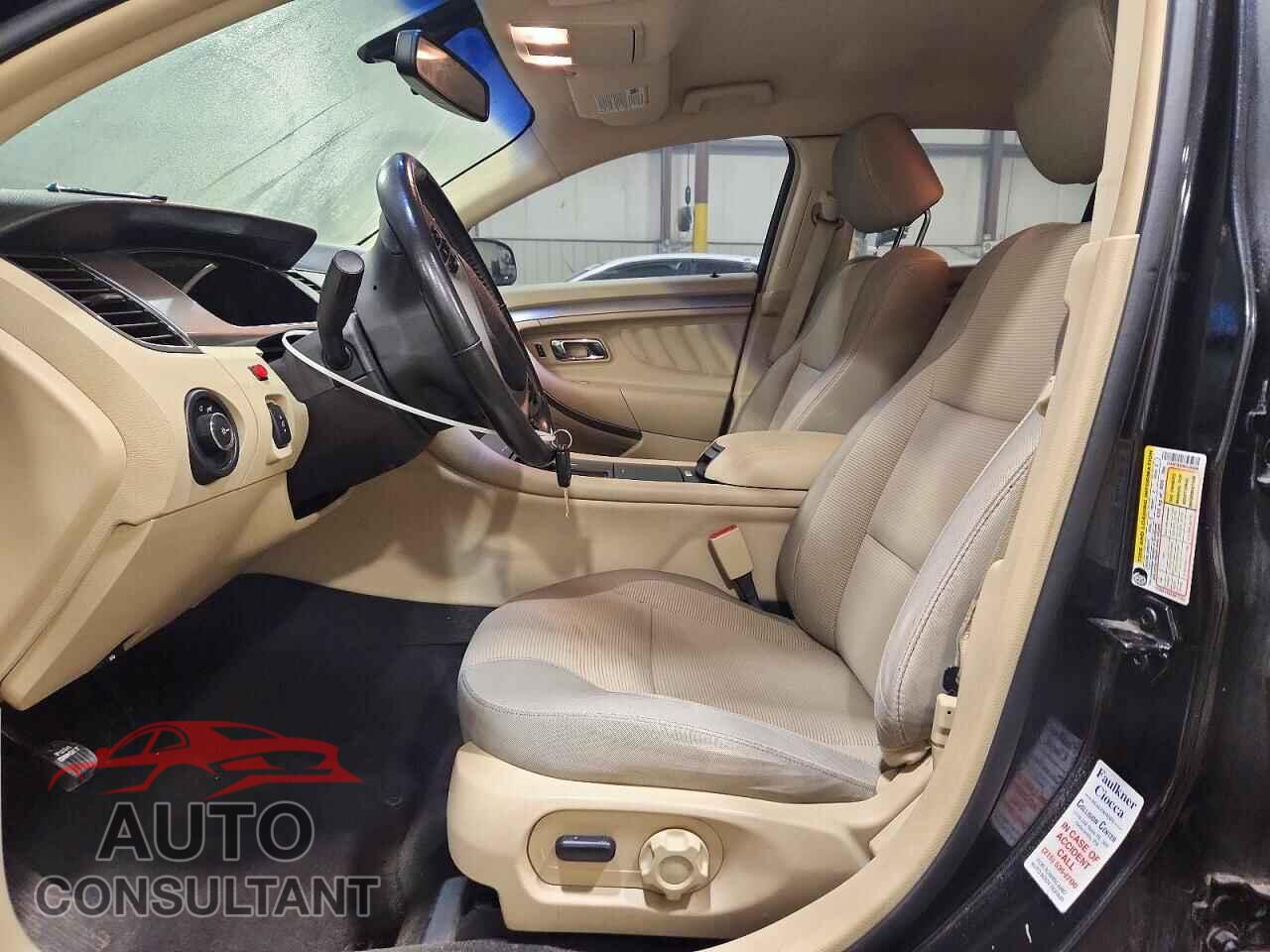 FORD TAURUS 2013 - 1FAHP2E80DG106086