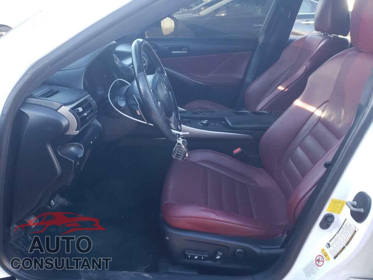 LEXUS IS 2017 - JTHCM1D23H5015382