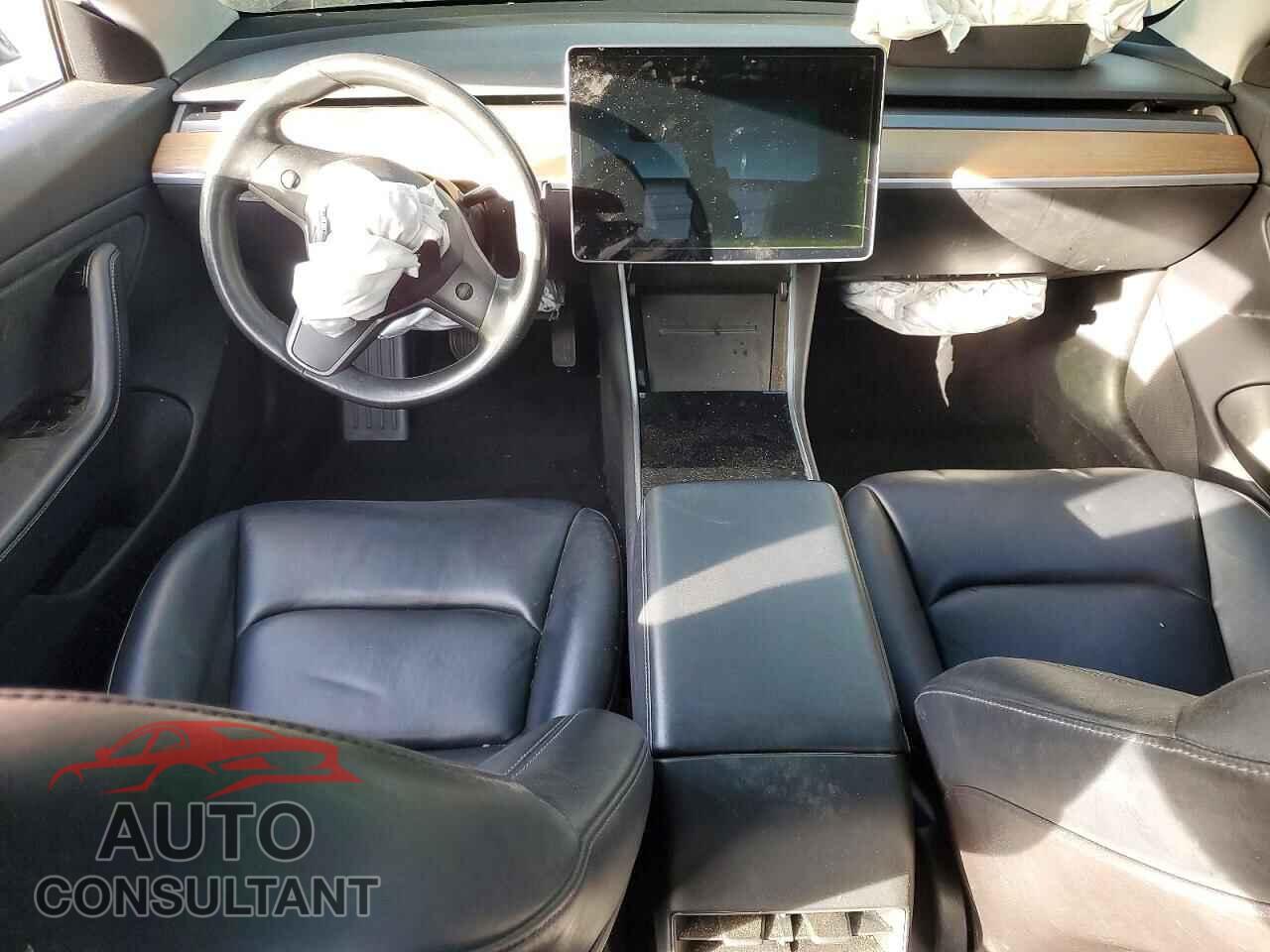 TESLA MODEL 3 2019 - 5YJ3E1EA7KF399063