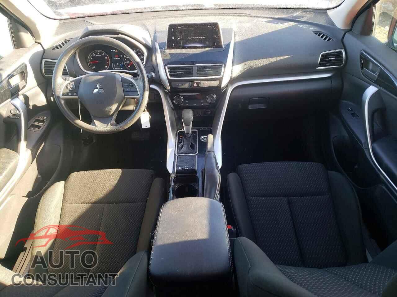 MITSUBISHI ECLIPSE 2018 - JA4AT4AA2JZ055079