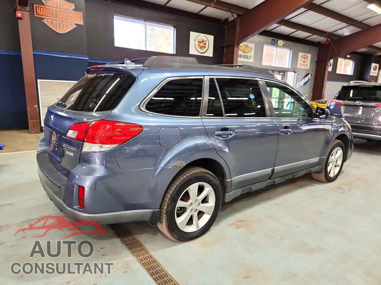 SUBARU OUTBACK 2013 - 4S4BRBKC5D3241182