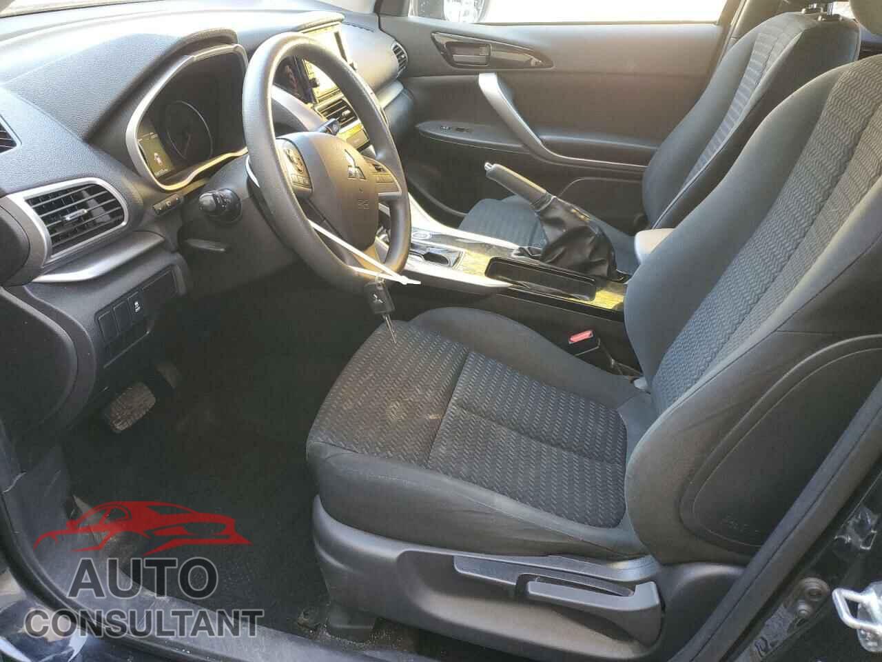 MITSUBISHI ECLIPSE 2018 - JA4AT3AA0JZ040428