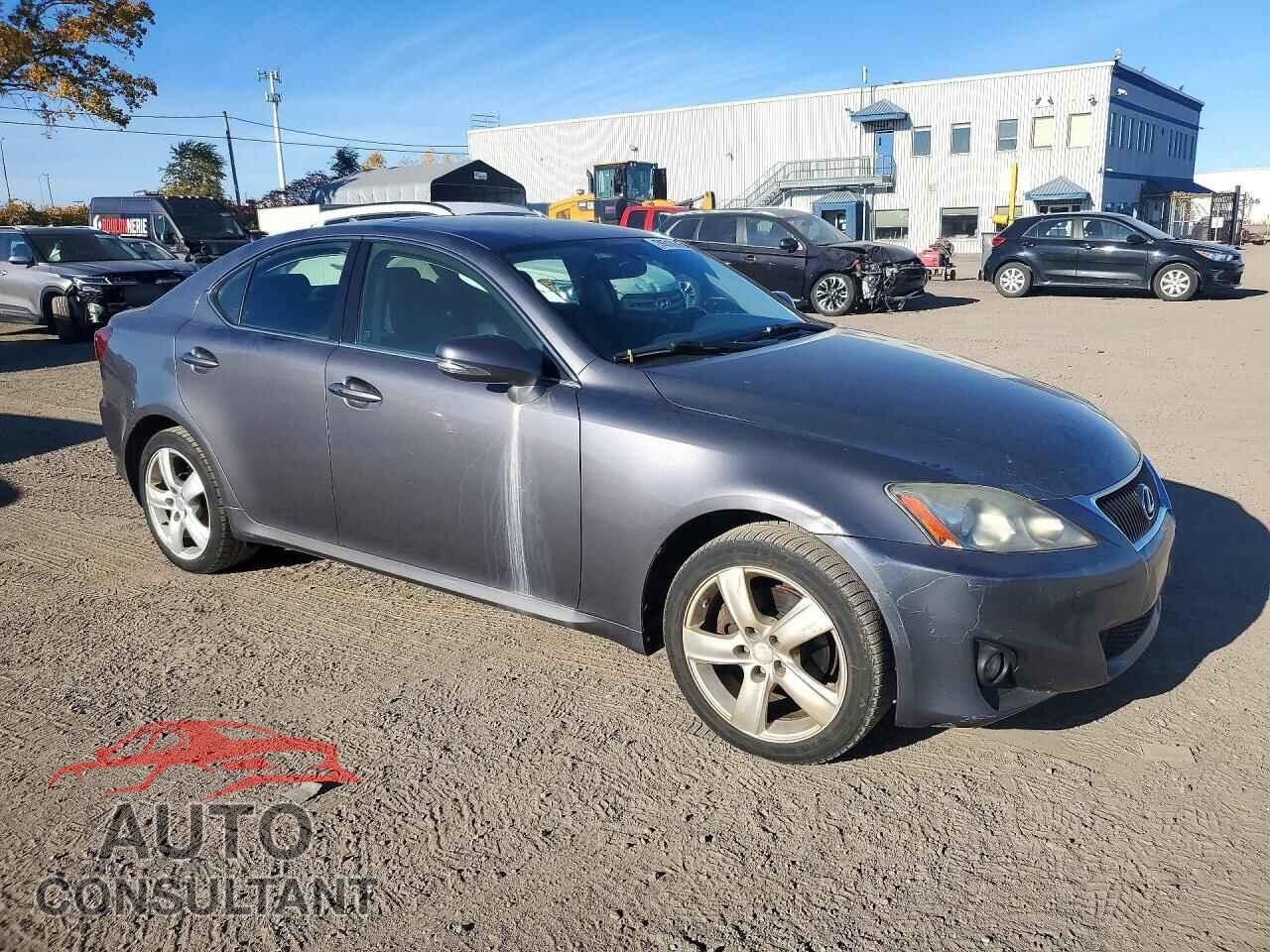 LEXUS IS 2012 - JTHCF5C20C2035943