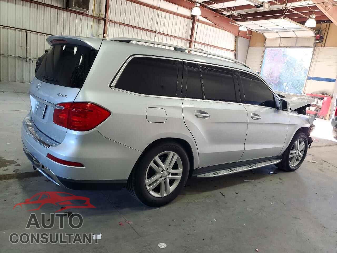 MERCEDES-BENZ GL-CLASS 2013 - 4JGDF7CE8DA132032