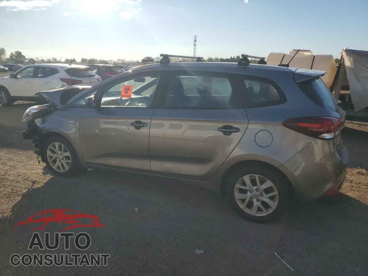 KIA RONDO 2017 - KNAHT8A32H7172595