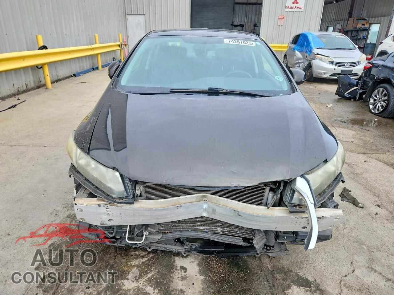 HONDA CIVIC 2013 - 19XFB2F54DE059052