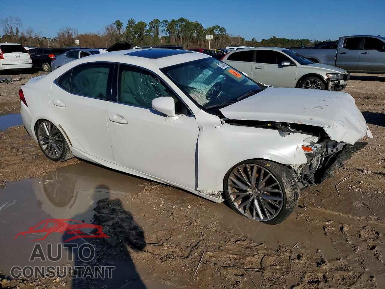 LEXUS IS 2014 - JTHBF1D2XE5042192