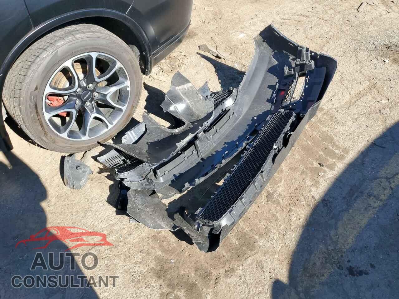 DODGE DURANGO 2018 - 1C4RDHAG4JC447825