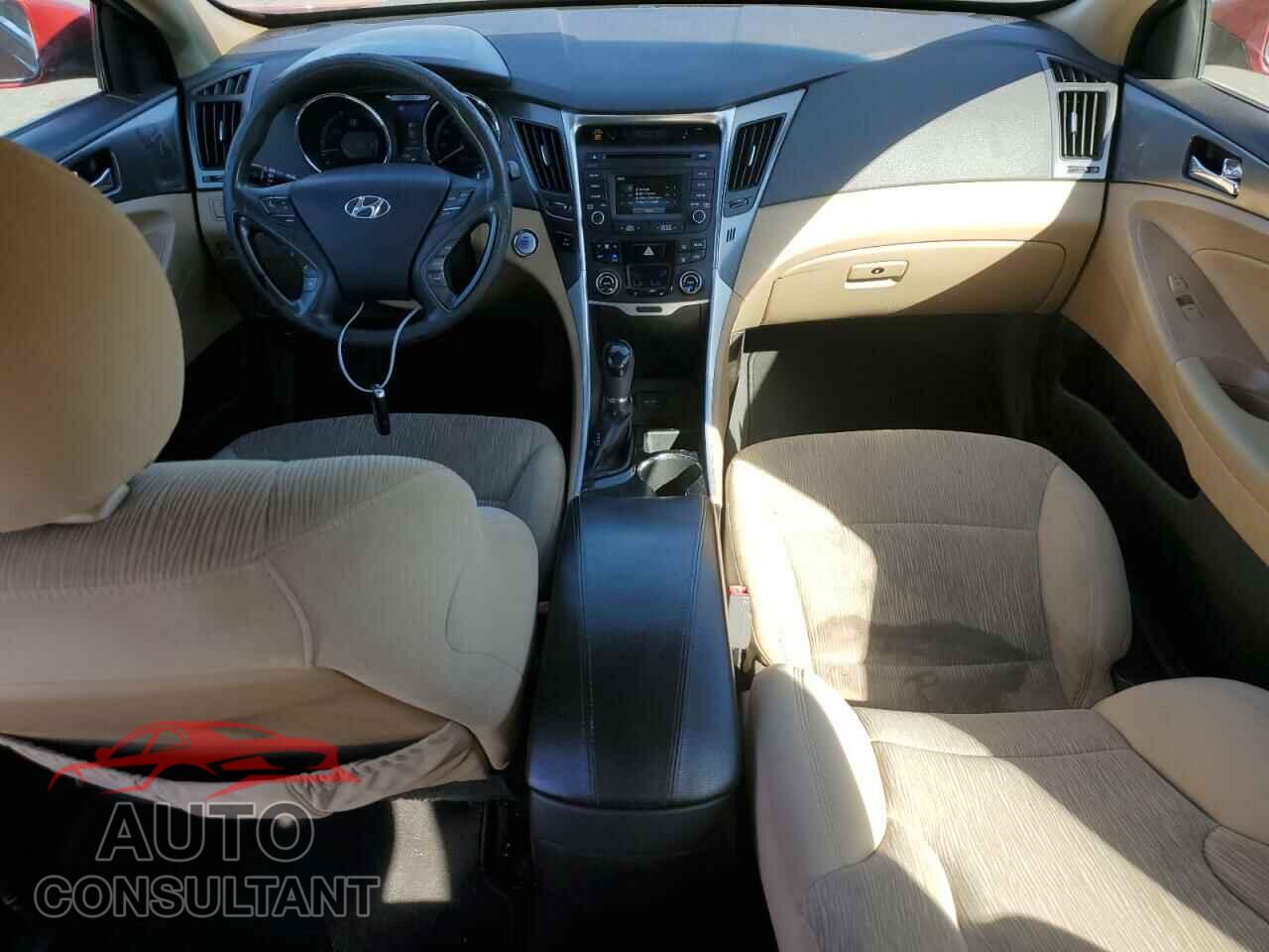 HYUNDAI SONATA 2014 - KMHEC4A40EA114857