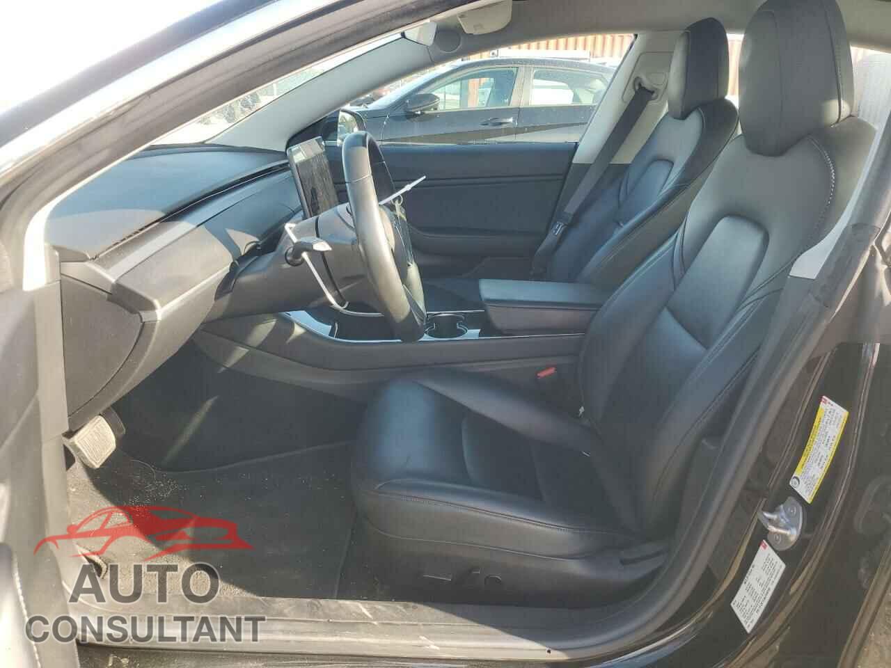 TESLA MODEL 3 2018 - 5YJ3E1EA6JF036168