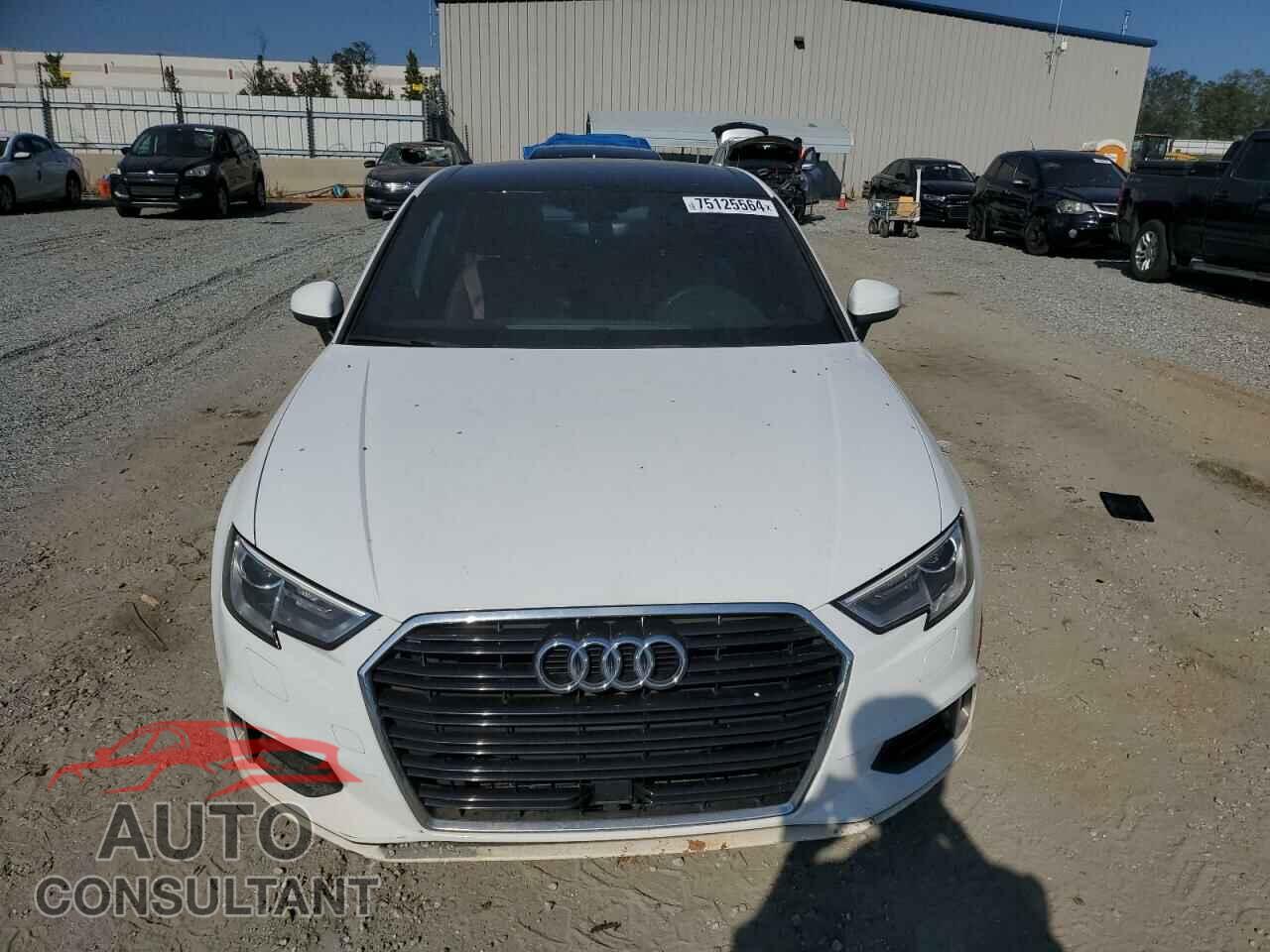 AUDI A3 2017 - WAUAUGFF6H1054869