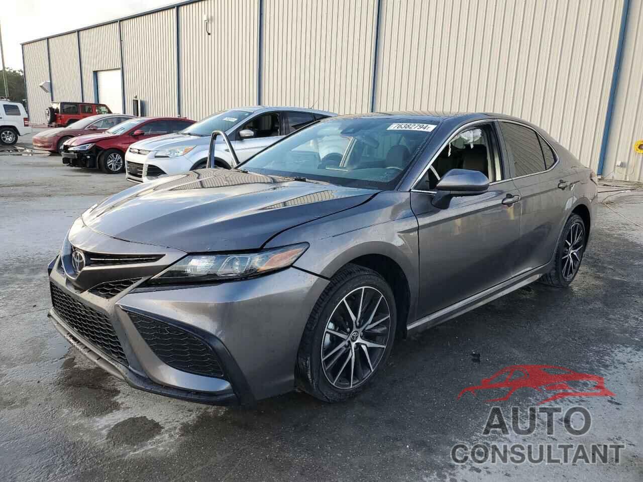 TOYOTA CAMRY 2021 - 4T1G11AK0MU594360