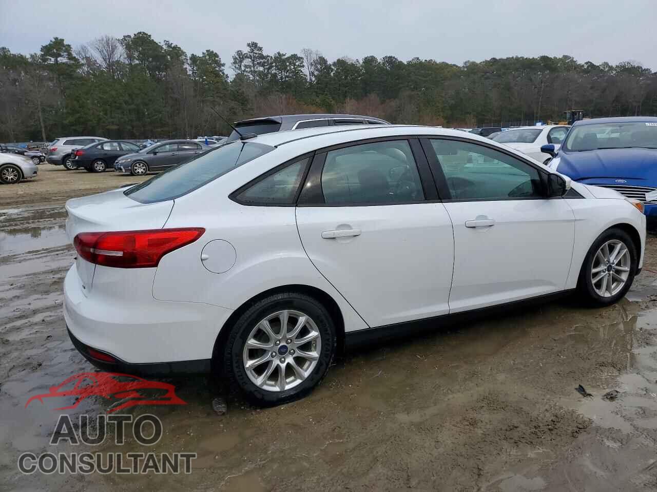 FORD FOCUS 2017 - 1FADP3F25HL345998