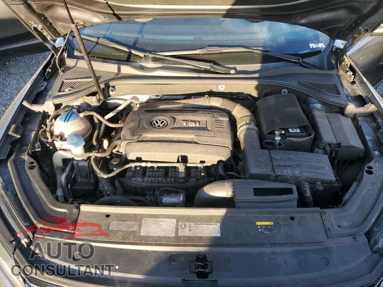 VOLKSWAGEN PASSAT 2016 - 1VWAT7A32GC013111