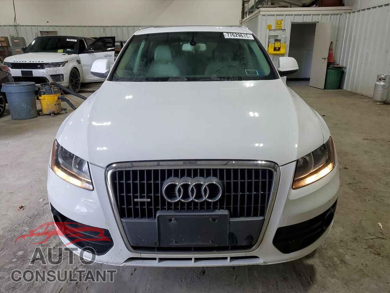 AUDI Q5 2011 - WA1CFAFP2BA007979