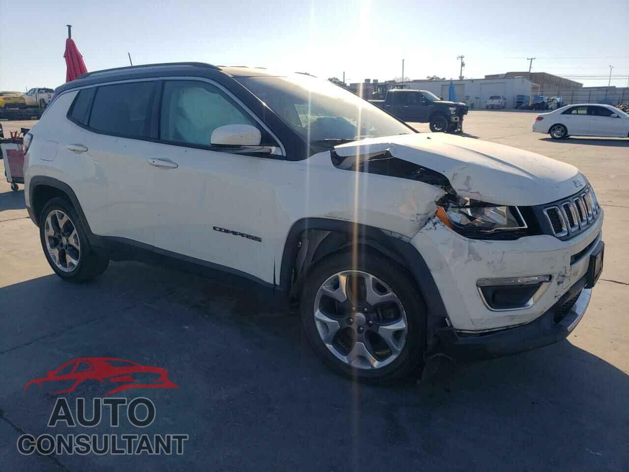 JEEP COMPASS 2018 - 3C4NJCCB5JT156010